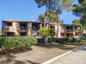 Studio Les Hauts du Port-1 by Interhome